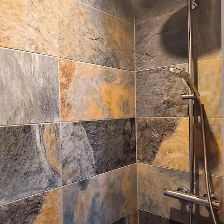 Villa Gorille - Spa Prive, Climatisation, Sauna, Borne D'Arcade, Babyfoot